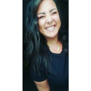 Meet your Posher, Leigh-anne